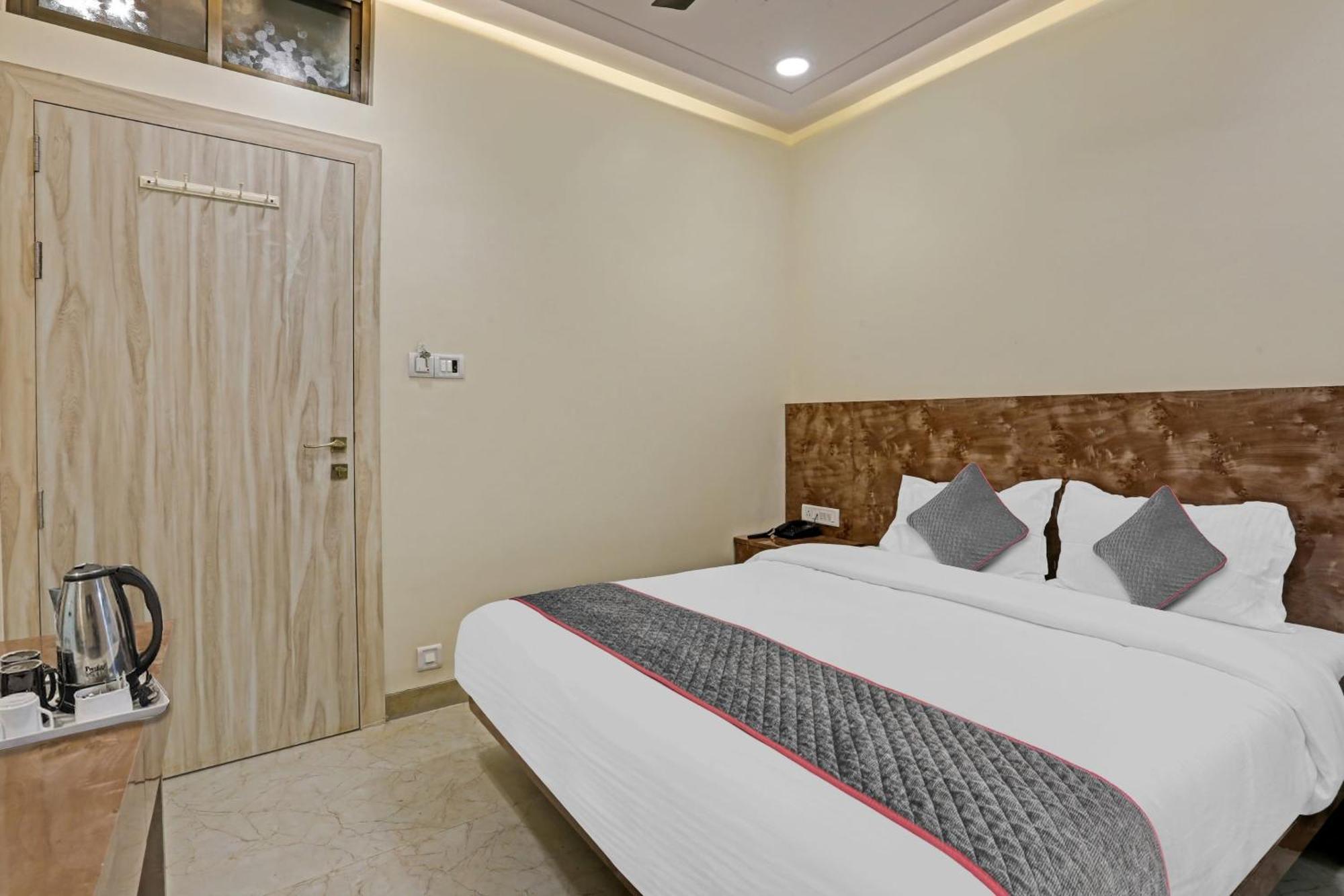 Super Hotel O Kiwi International Mumbai Exteriör bild