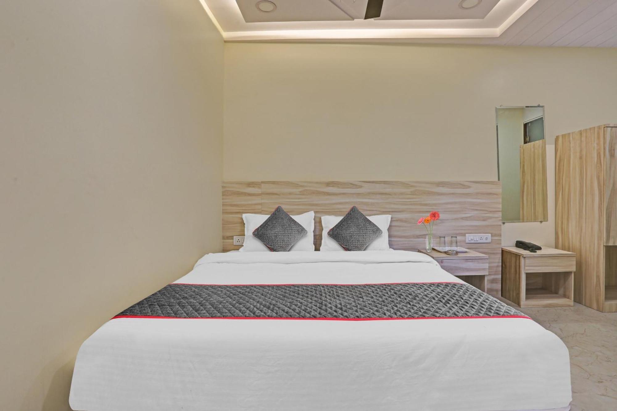 Super Hotel O Kiwi International Mumbai Exteriör bild